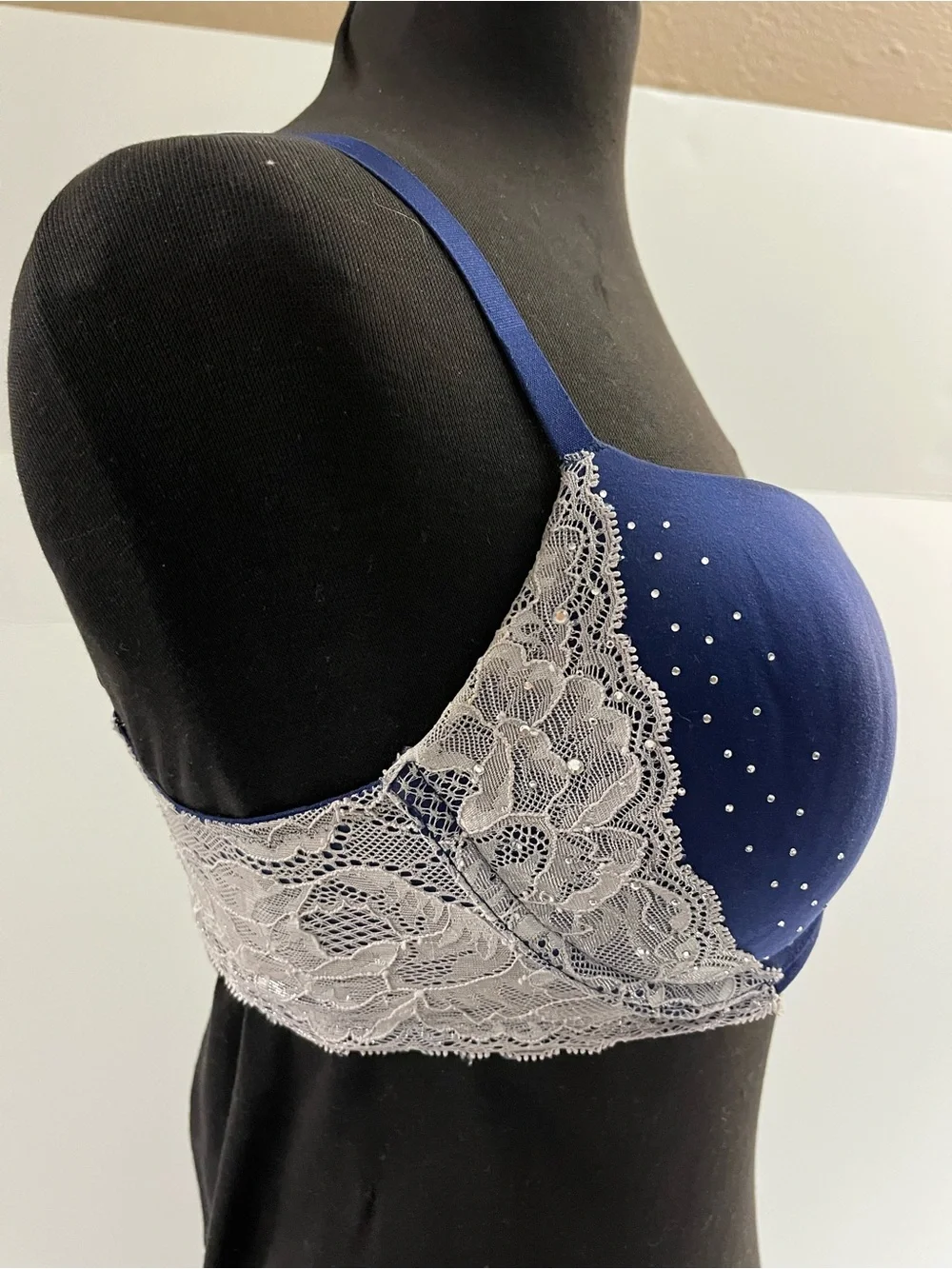 Victoria's Secret Navy Padded Underwire Bra with Rhinestone Accents 32DD